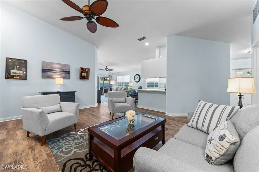 4296 Redonda Lane Naples FL 34119