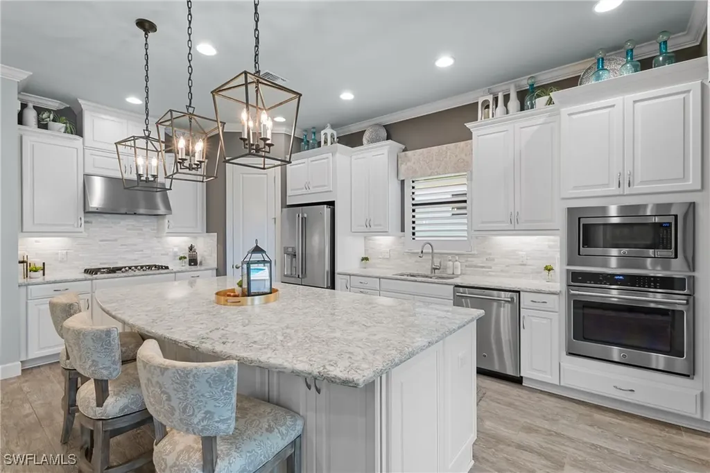 9446 Terresina Drive Naples FL 34119