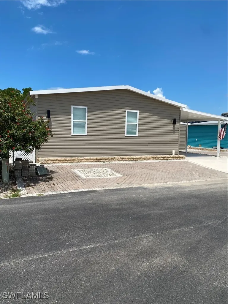 4749 Tahiti Drive Bonita Springs FL 34134