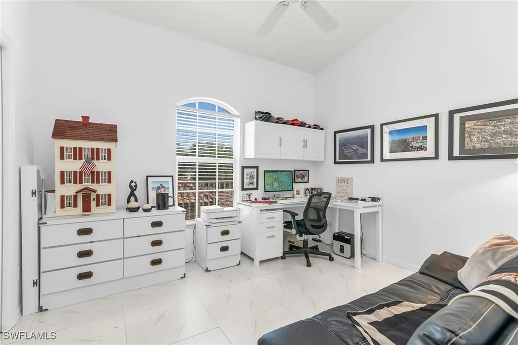 154 Newport Drive Naples FL 34114