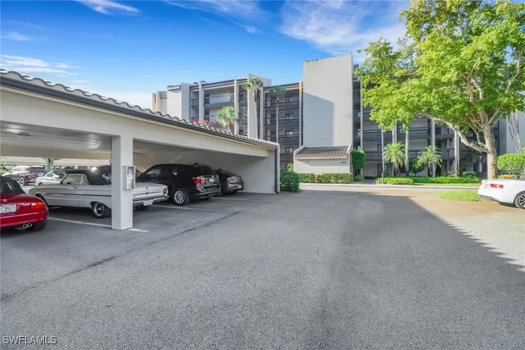 4200 Steamboat Bend Fort Myers FL 33919