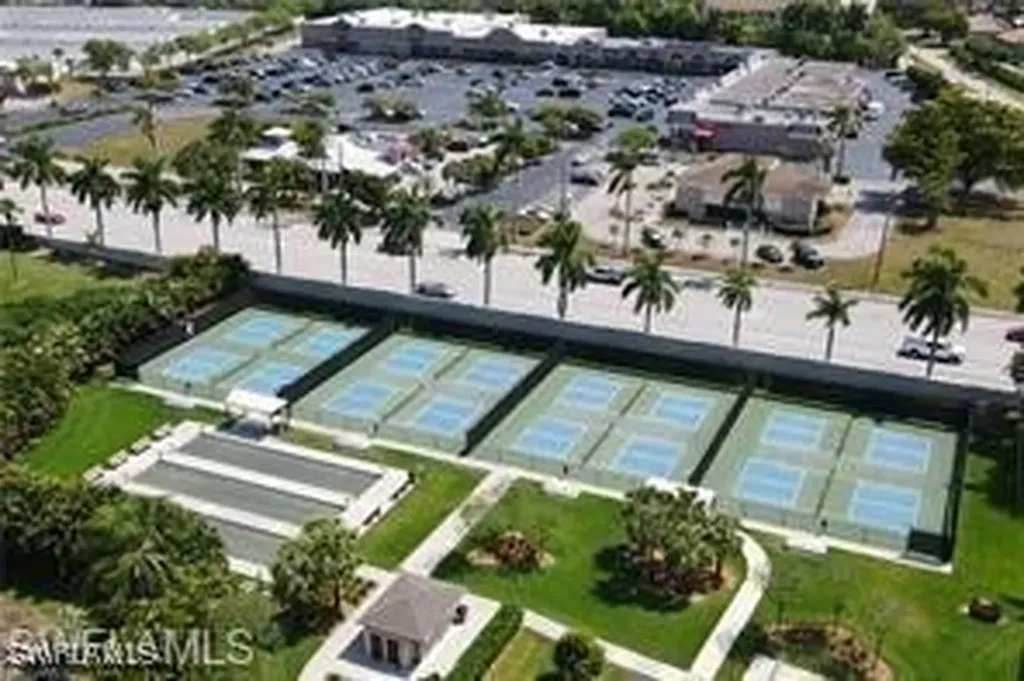 4200 Steamboat Bend Fort Myers FL 33919