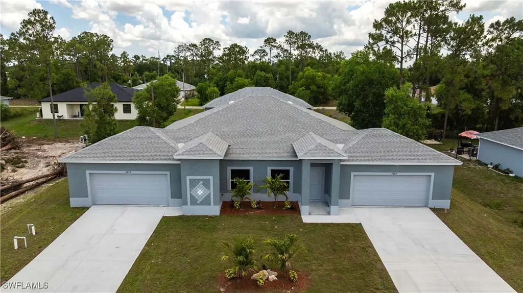 2422 Mae Avenue S Lehigh Acres FL 33973