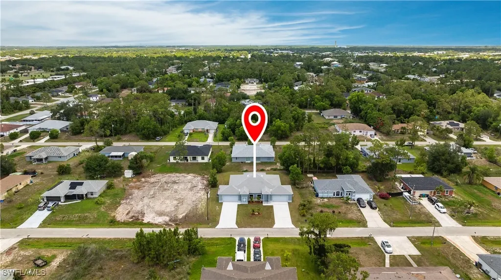 2422 Mae Avenue S Lehigh Acres FL 33973