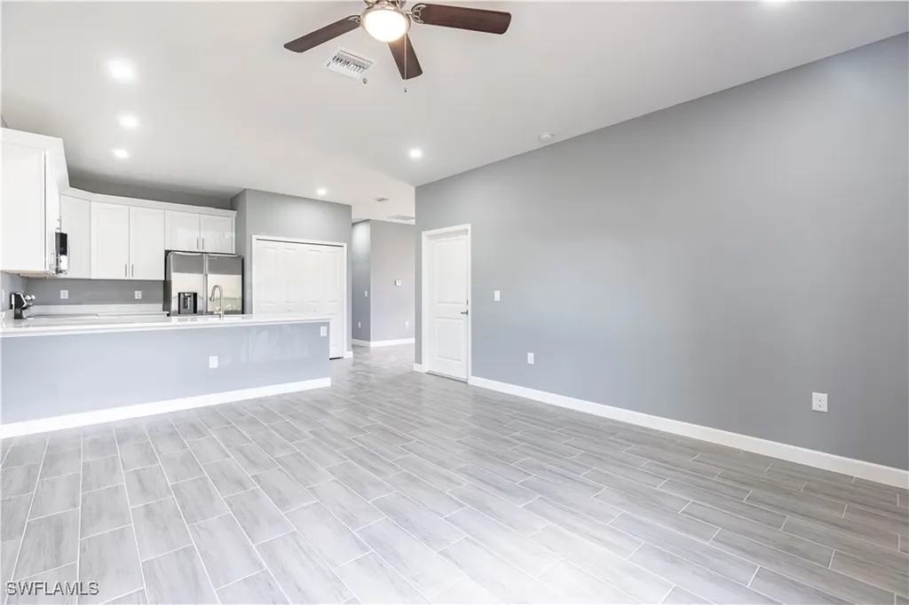 2422 Mae Avenue S Lehigh Acres FL 33973