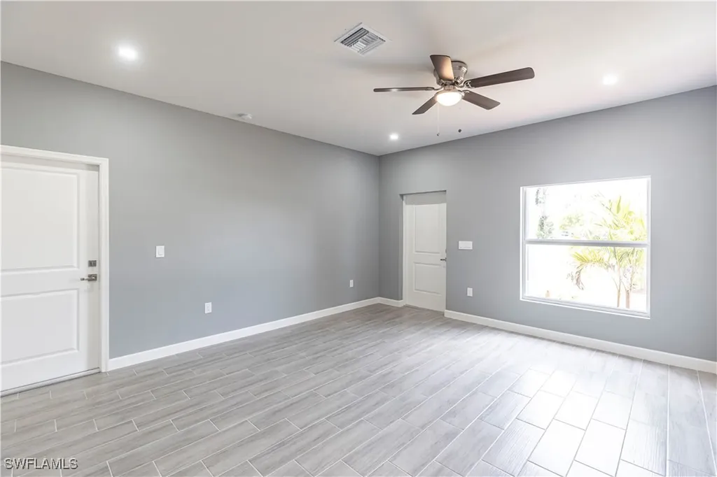 2422 Mae Avenue S Lehigh Acres FL 33973