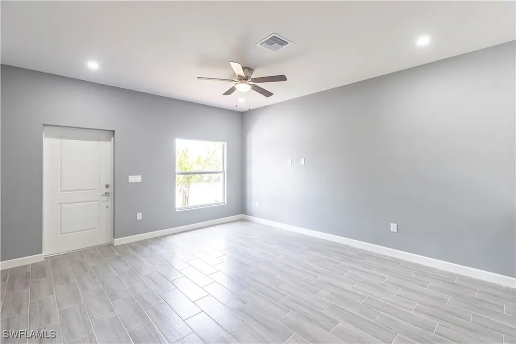 2422 Mae Avenue S Lehigh Acres FL 33973