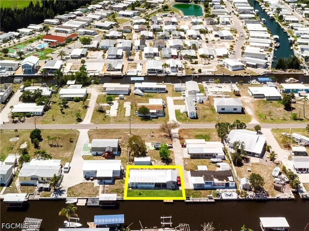 5012 Sandpiper Drive St. James City FL 33956