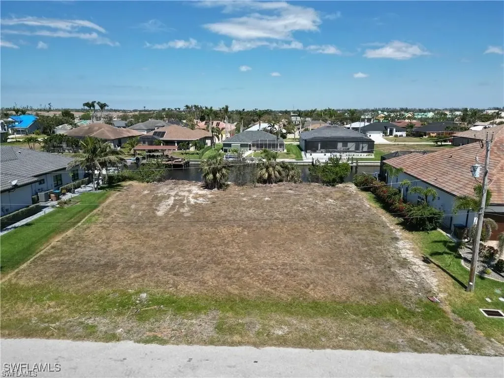 2527 SW 25th Terrace Cape Coral FL 33914