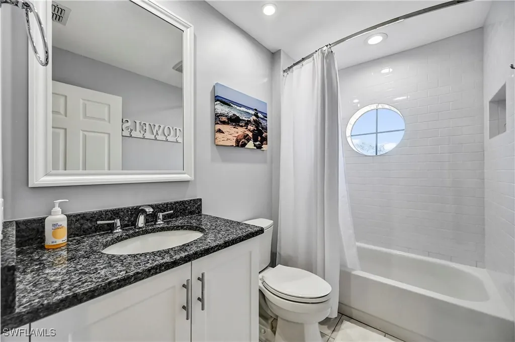 13900 Southampton Drive Bonita Springs FL 34135