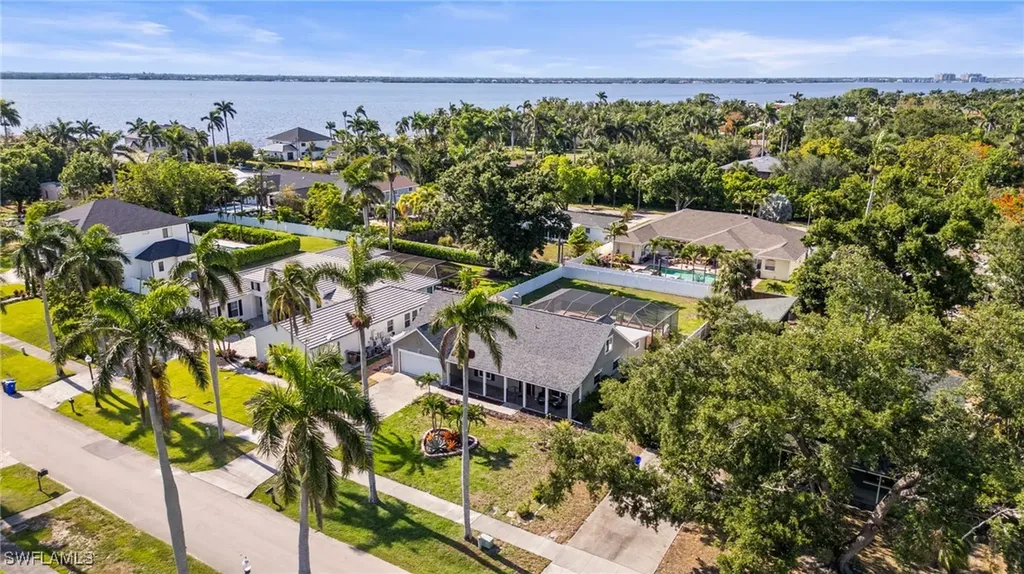 1263 Caloosa Drive Fort Myers FL 33901