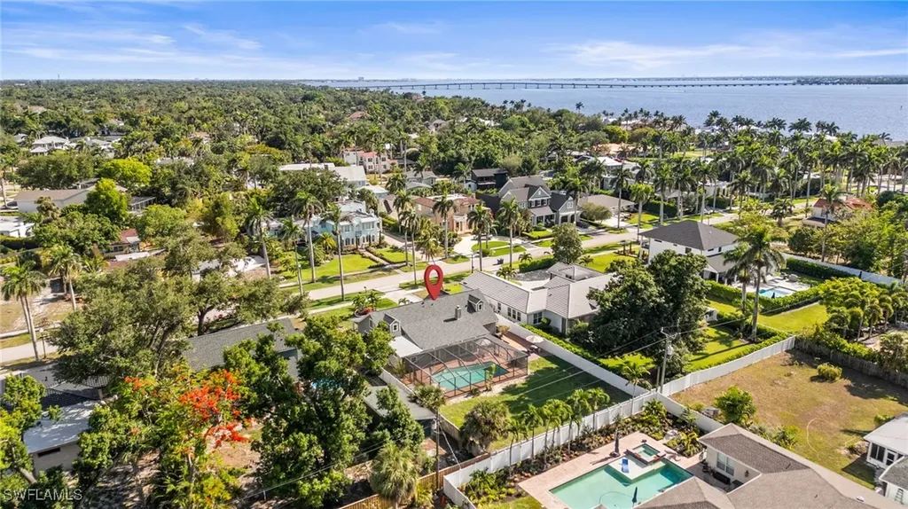 1263 Caloosa Drive Fort Myers FL 33901