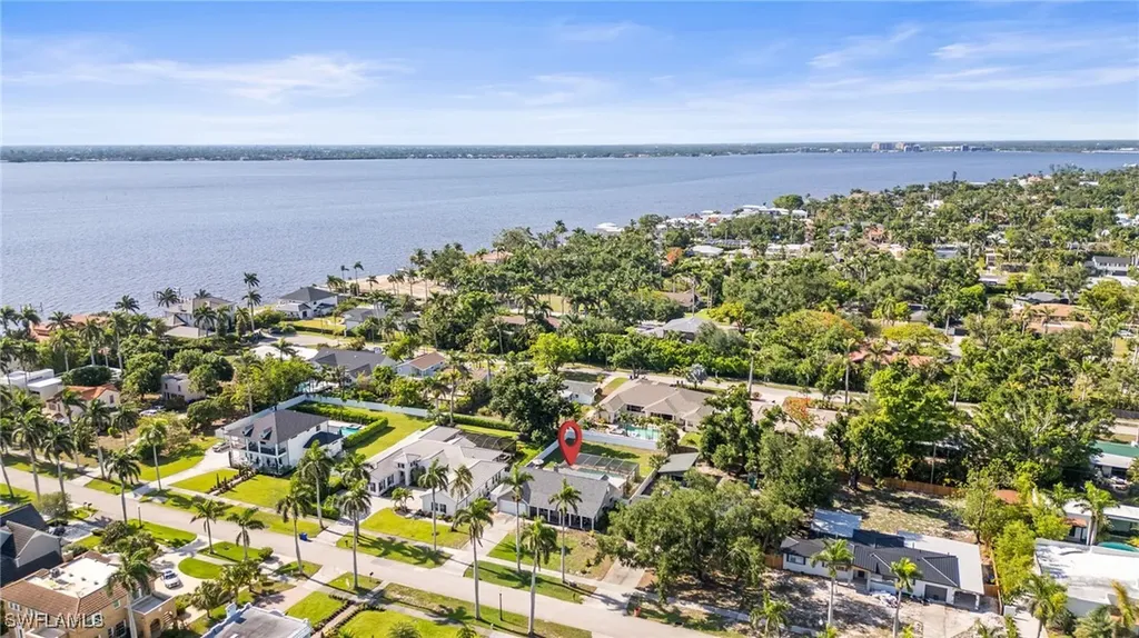 1263 Caloosa Drive Fort Myers FL 33901