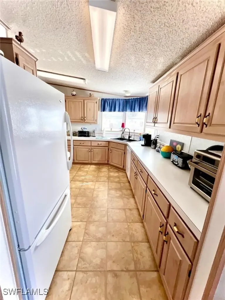 138 Lantern Lane North Fort Myers FL 33917