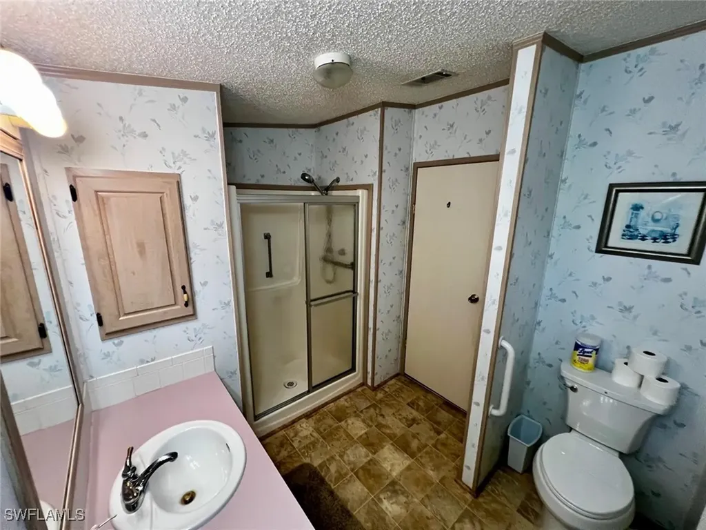 138 Lantern Lane North Fort Myers FL 33917