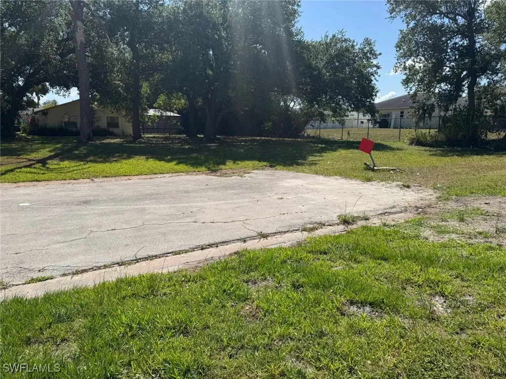 936 Zana Drive Fort Myers FL 33905