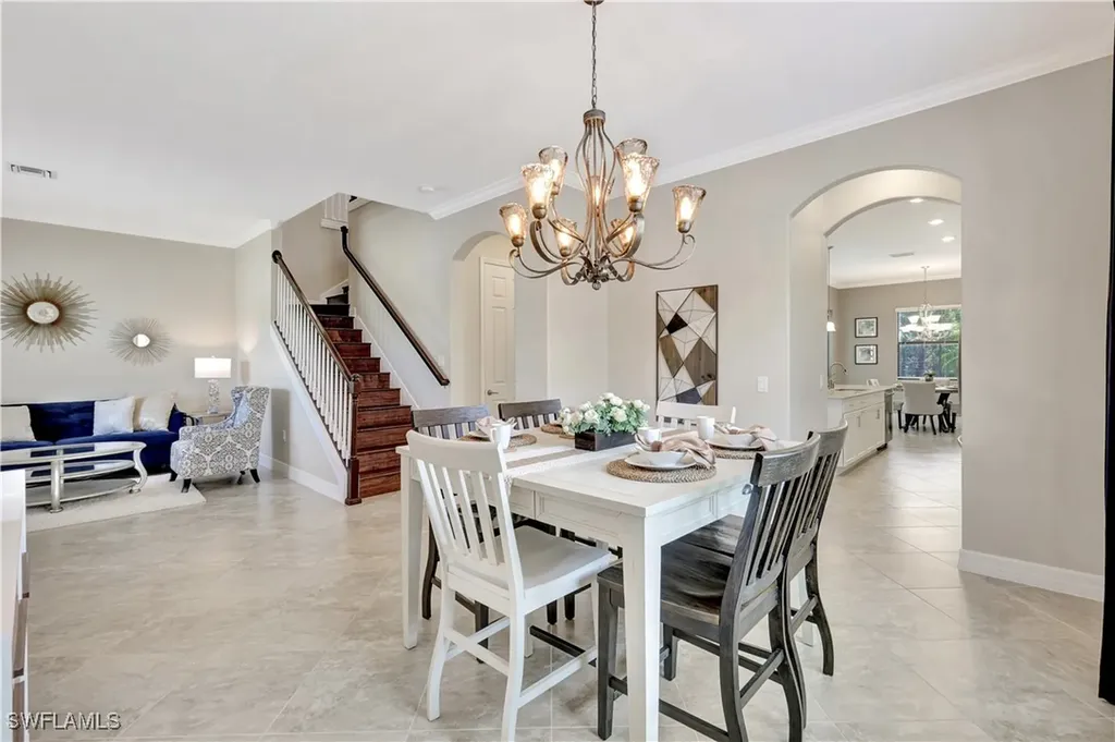 2102 Antigua Lane Naples FL 34120