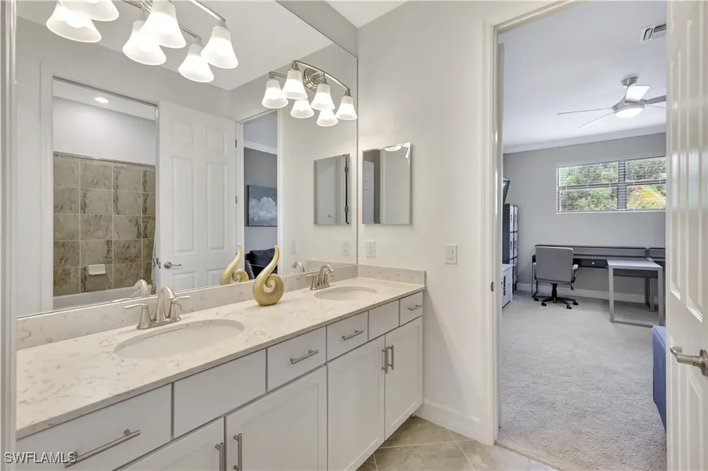 2102 Antigua Lane Naples FL 34120