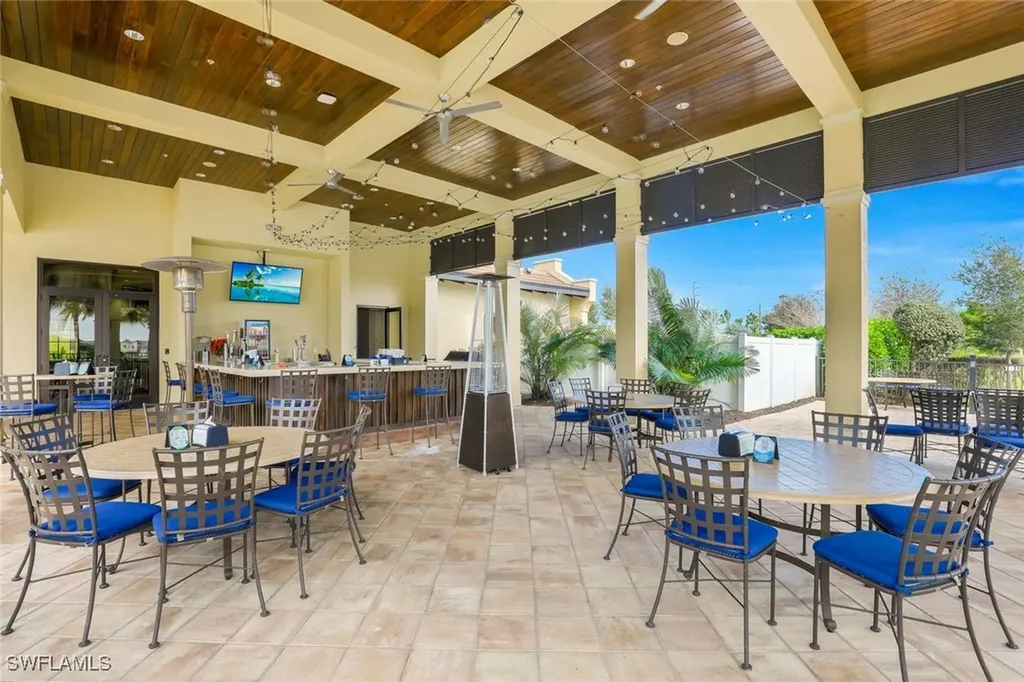 2102 Antigua Lane Naples FL 34120