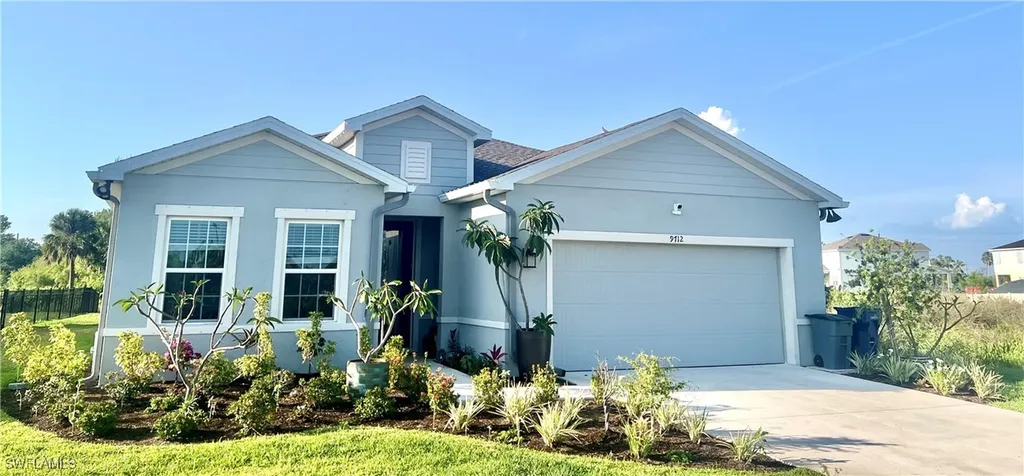 9712 Parrish Glenn Parrish FL 34219-1389