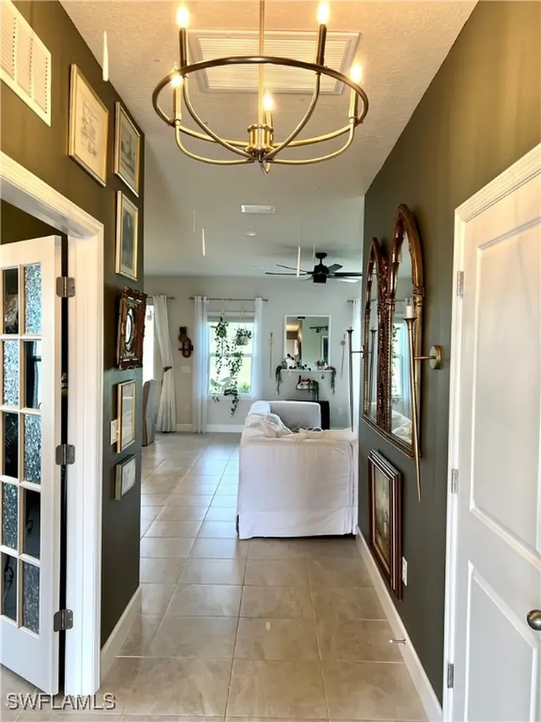 9712 Parrish Glenn Parrish FL 34219-1389