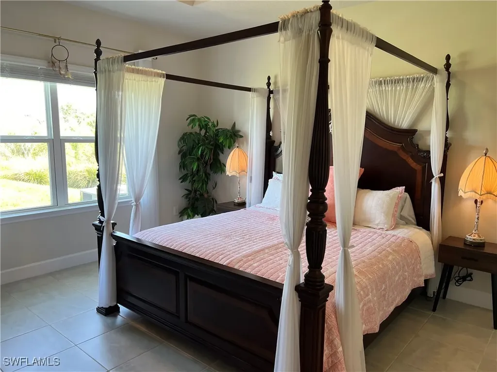 9712 Parrish Glenn Parrish FL 34219-1389