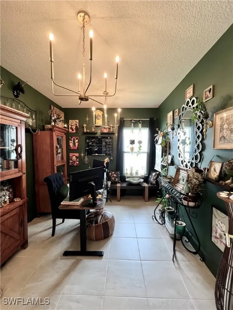 9712 Parrish Glenn Parrish FL 34219-1389