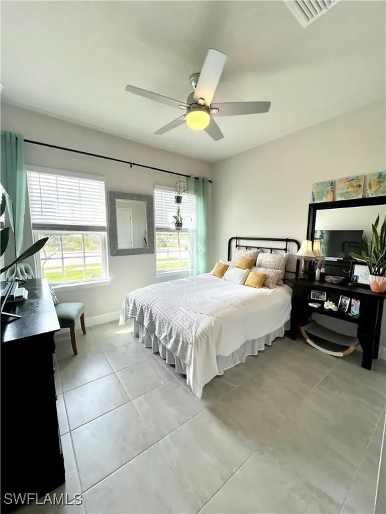 9712 Parrish Glenn Parrish FL 34219-1389