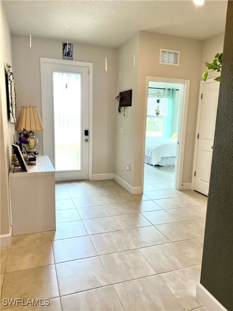 9712 Parrish Glenn Parrish FL 34219-1389