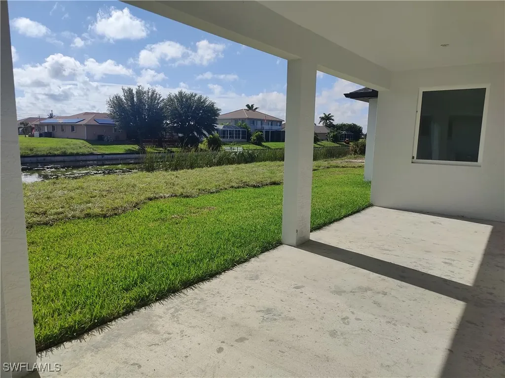 3607 SW 8th Court Cape Coral FL 33914