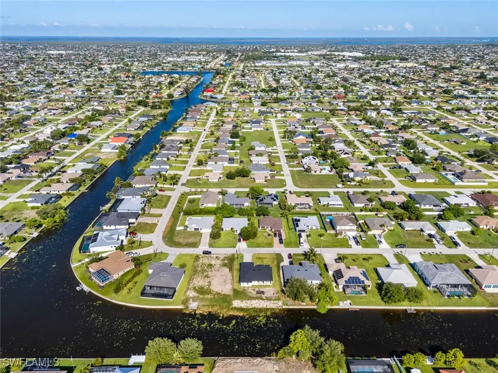 3607 SW 8th Court Cape Coral FL 33914