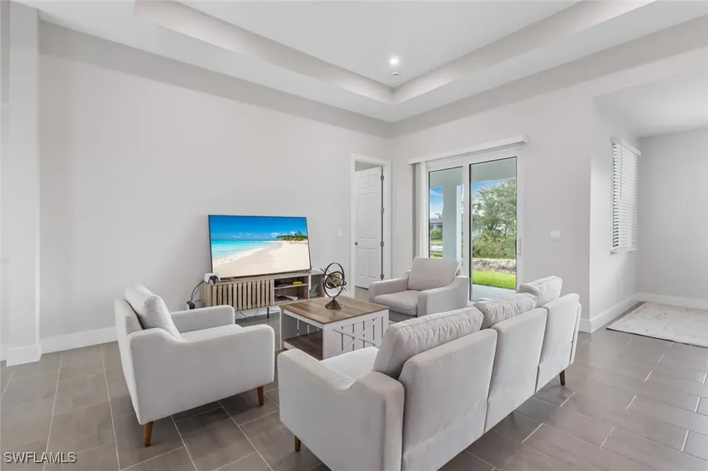 3607 SW 8th Court Cape Coral FL 33914