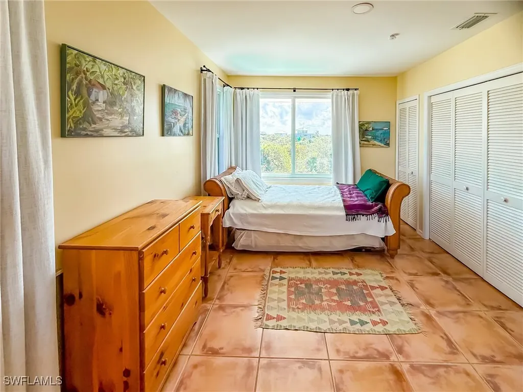 4511 Conch Shell Drive Upper Captiva FL 33924