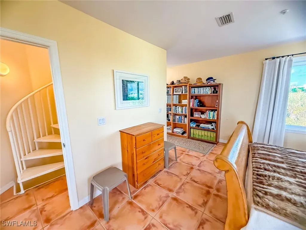 4511 Conch Shell Drive Upper Captiva FL 33924