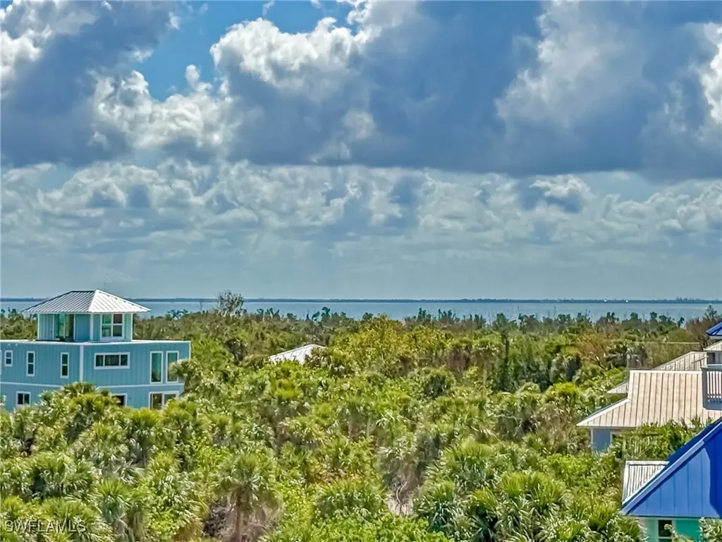 4511 Conch Shell Drive Upper Captiva FL 33924