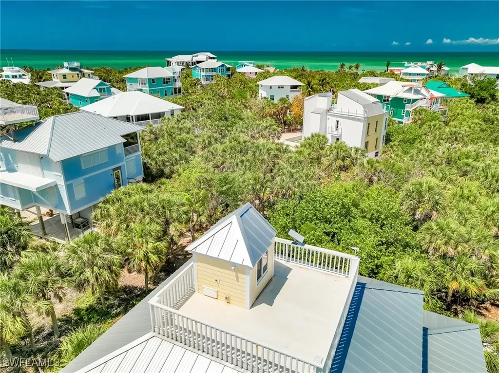 4511 Conch Shell Drive Upper Captiva FL 33924