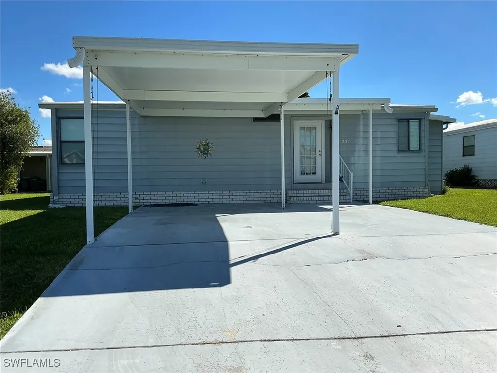 237 Eagle Road Naples FL 34114