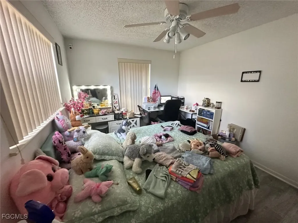 19 Pinewood Boulevard Lehigh Acres FL 33936