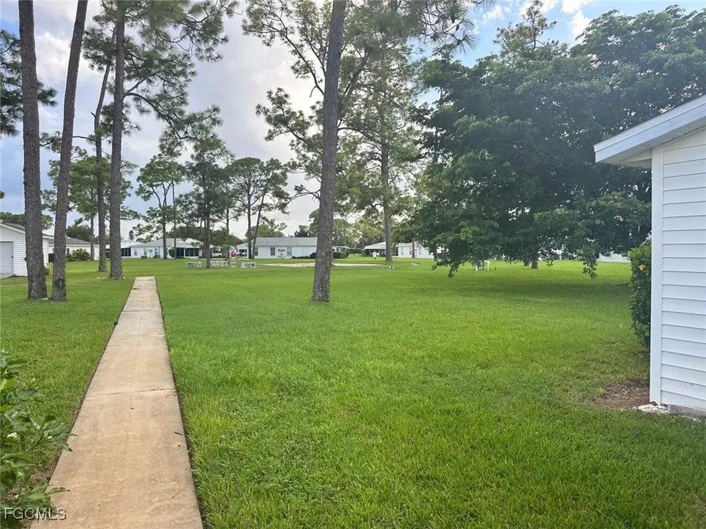 19 Pinewood Boulevard Lehigh Acres FL 33936