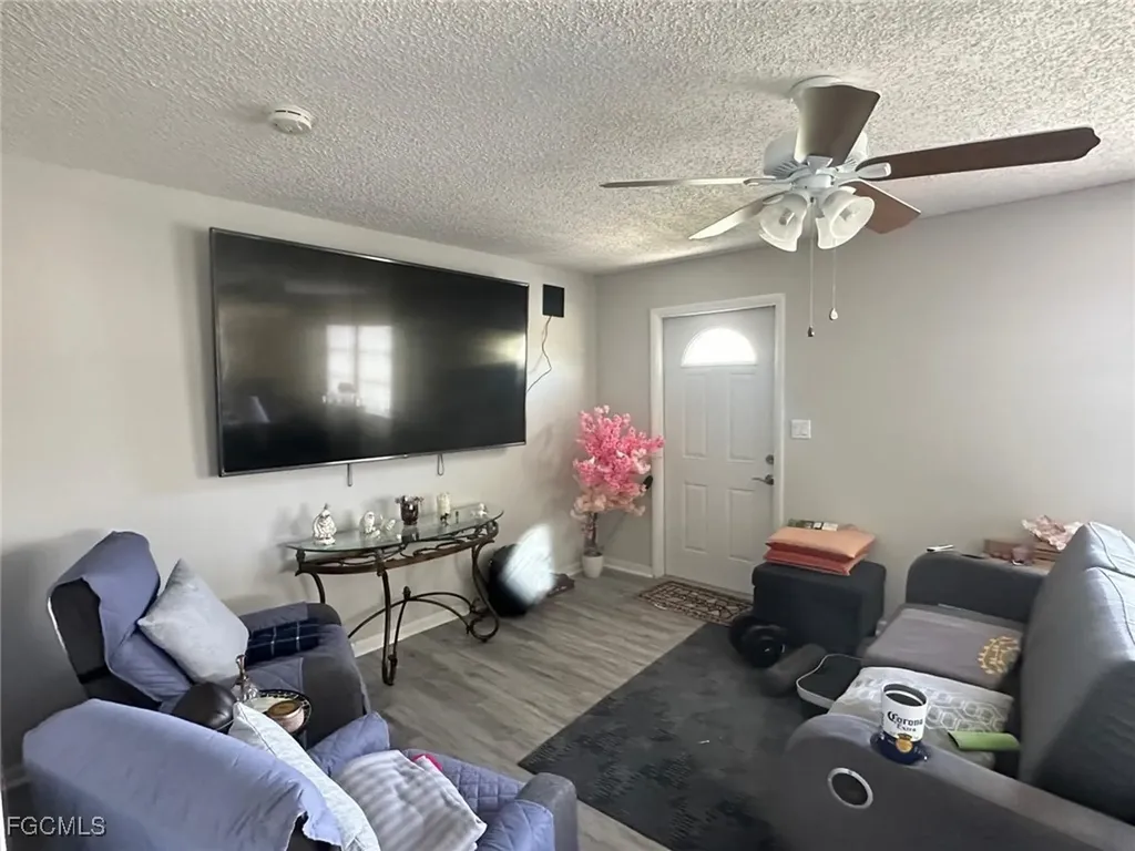 19 Pinewood Boulevard Lehigh Acres FL 33936