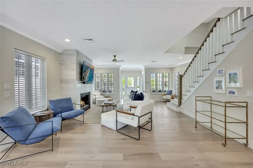 1500 Pelican Avenue Naples FL 34102
