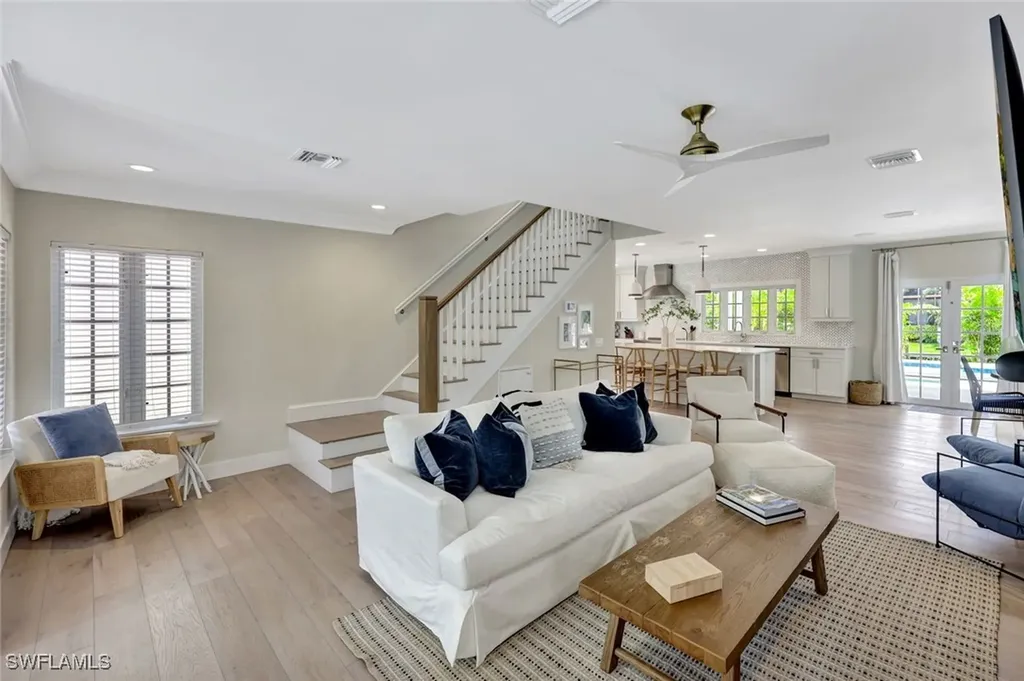 1500 Pelican Avenue Naples FL 34102