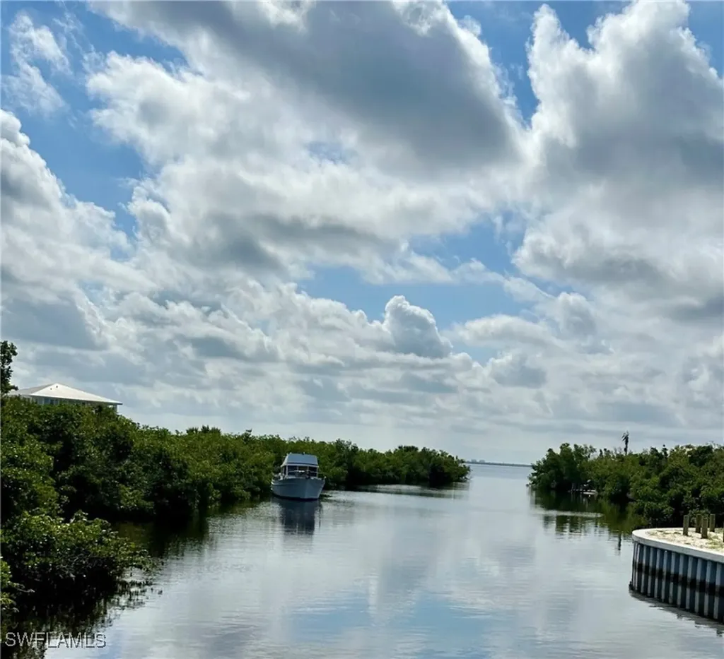 5578 Easy Street Bokeelia FL 33922