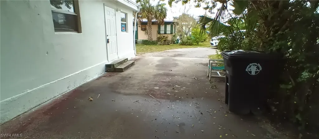 771 Avenue E NW Moore Haven FL 33471