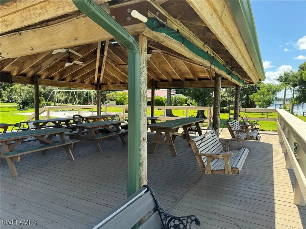 13 Meadowlake Circle S Lake Placid FL 33852