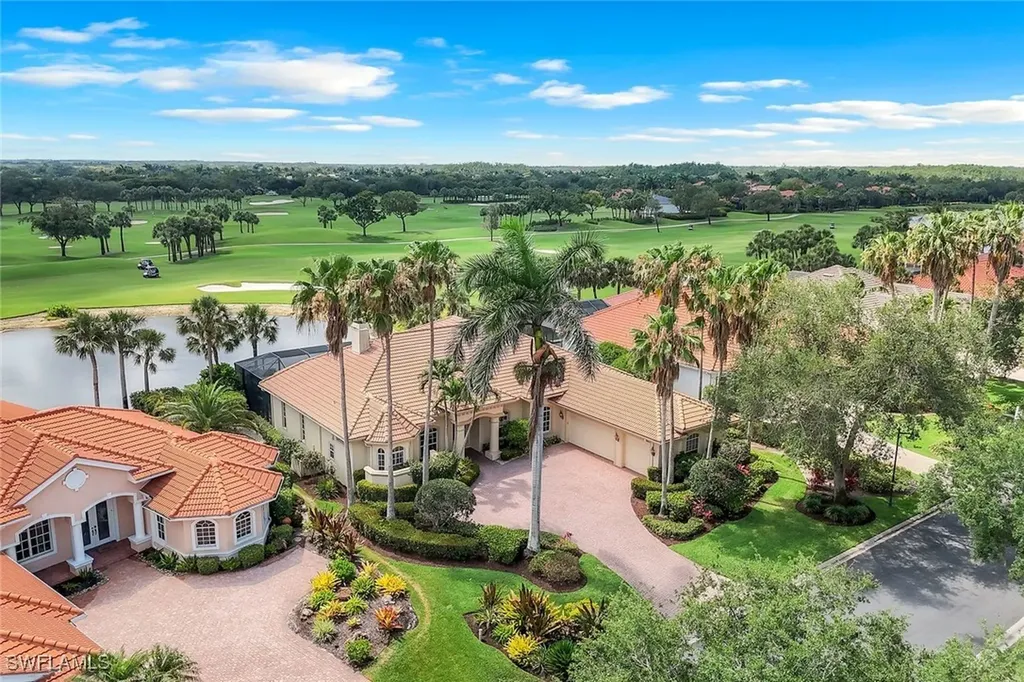 Estero FL, 22949 Shady Knoll Drive