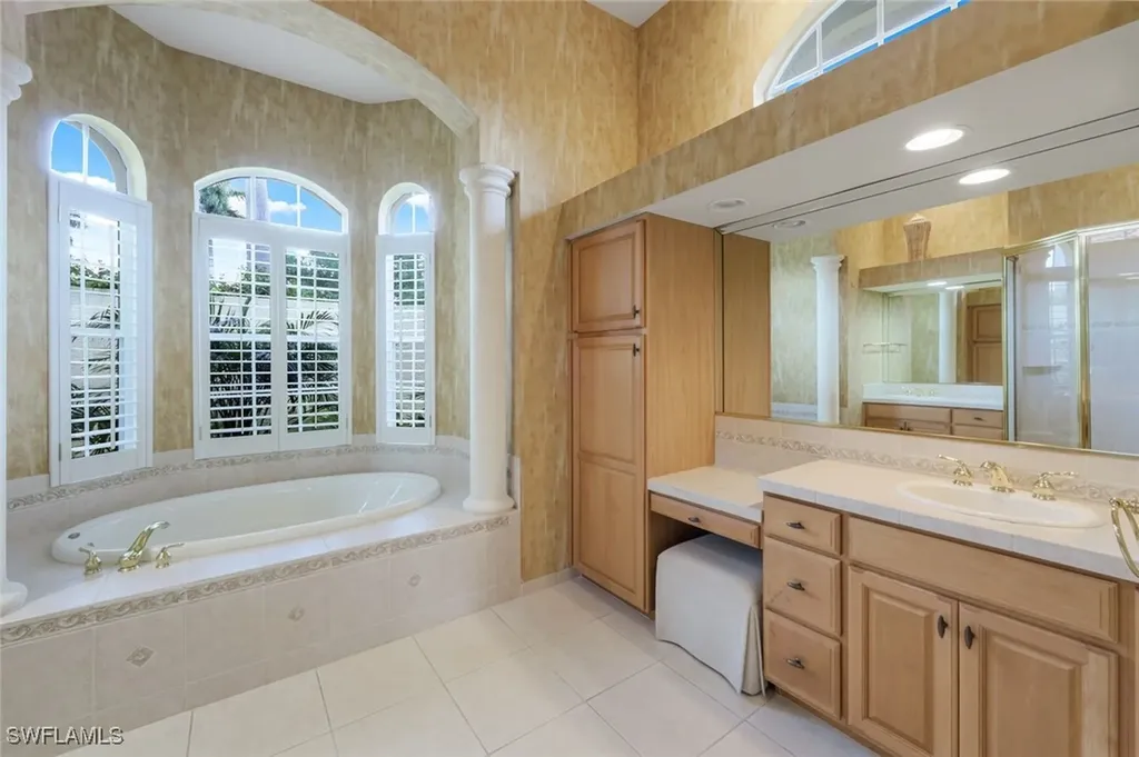 22949 Shady Knoll Drive Estero FL 34135