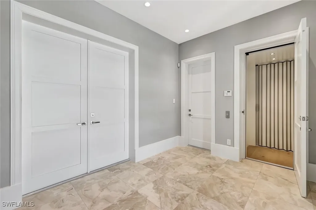 26906 Mclaughlin Boulevard Bonita Springs FL 34134