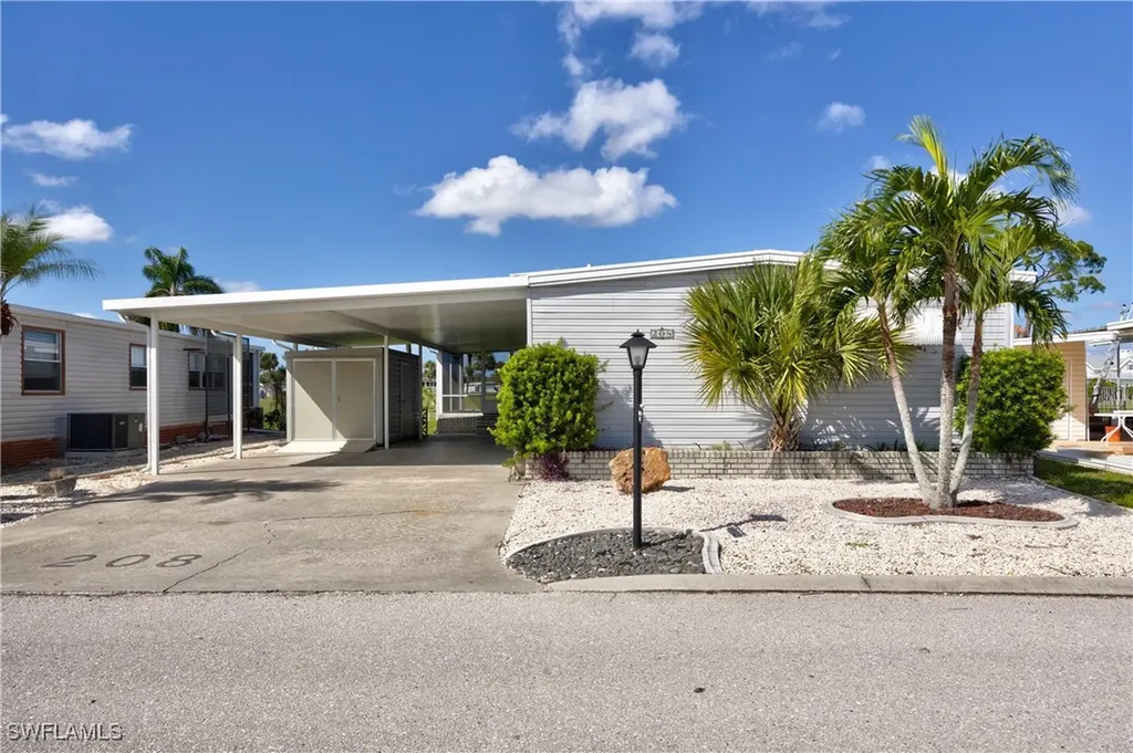 208 Nicklaus Boulevard North Fort Myers FL 33903