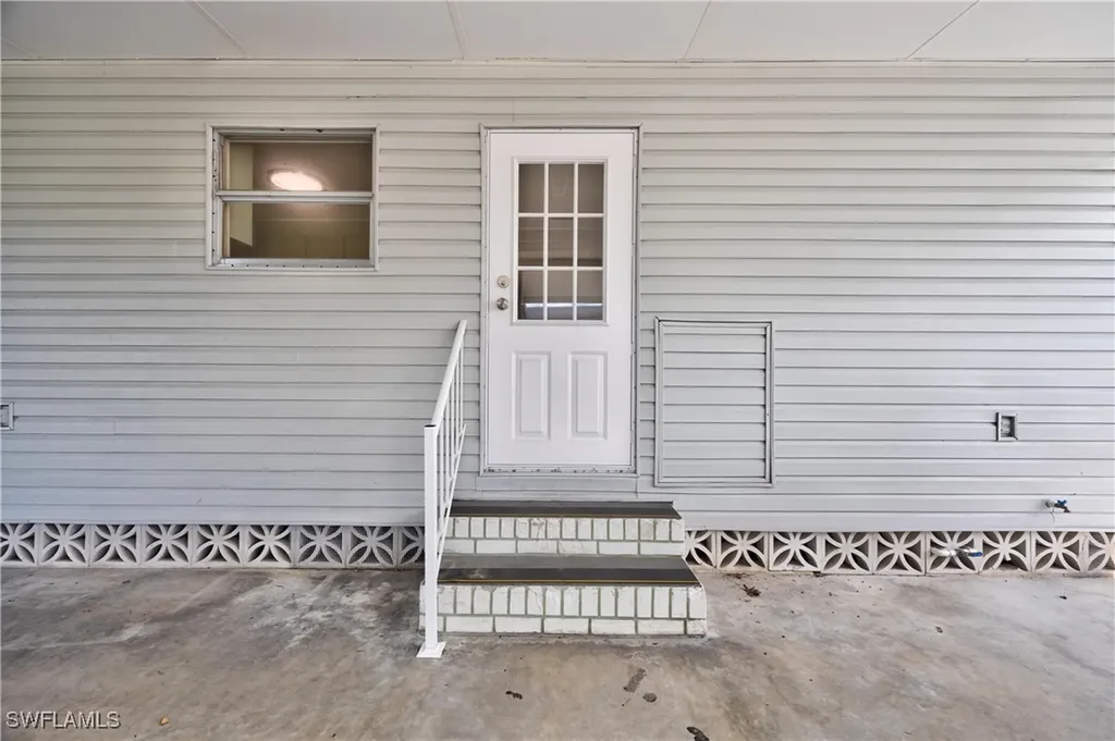 208 Nicklaus Boulevard North Fort Myers FL 33903